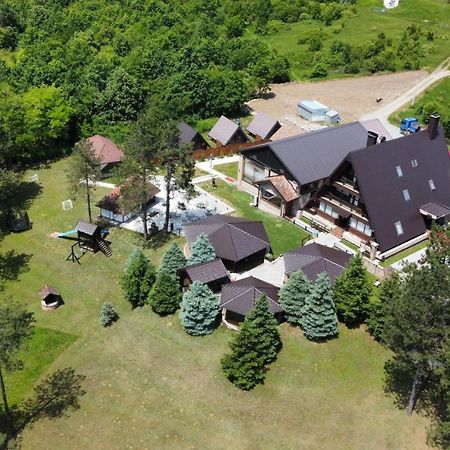 Hotel Babino Brdo Derventa Exterior foto