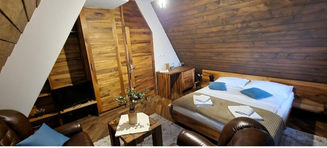Hotel Babino Brdo Derventa Exterior foto