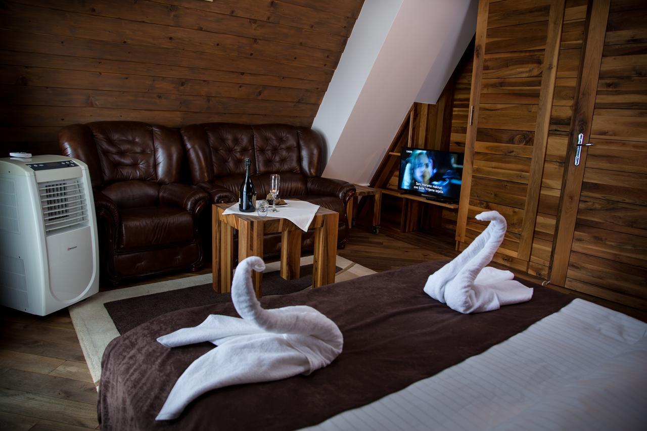 Hotel Babino Brdo Derventa Exterior foto