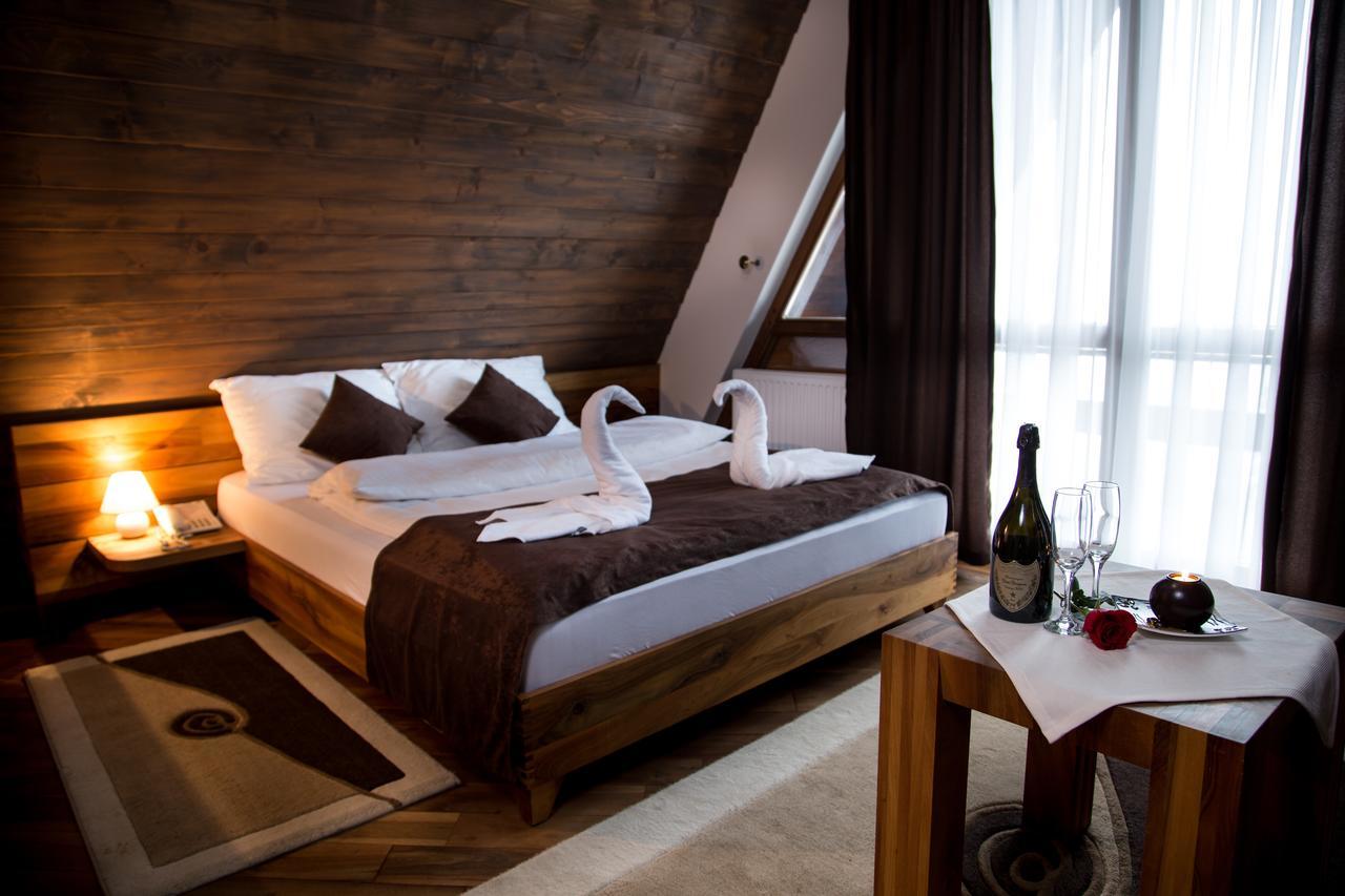 Hotel Babino Brdo Derventa Exterior foto