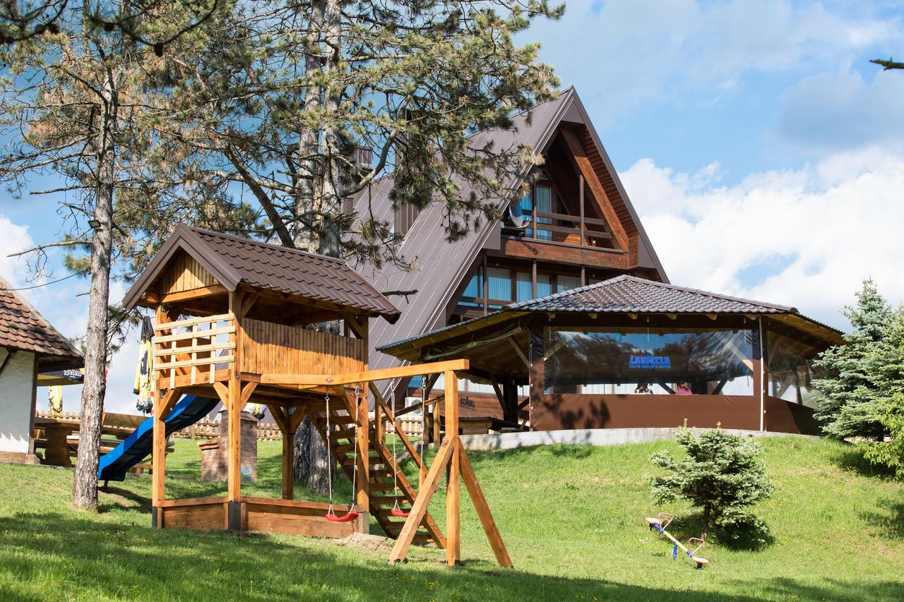 Hotel Babino Brdo Derventa Exterior foto